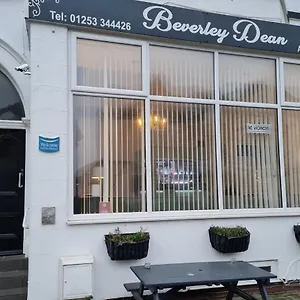 beverley-dean.hotelsin-chester.com/